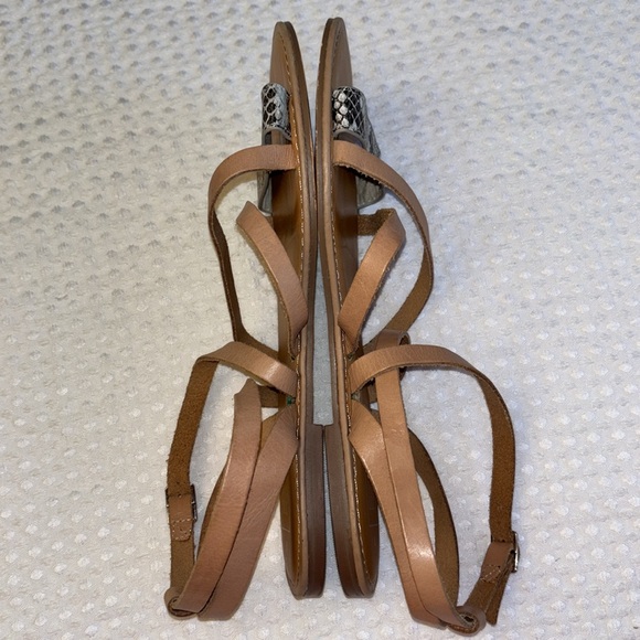 GAP Size 8 Strappy Leather Flat Ankle Wrap Sandals Neutral Tan Nude Snake - Picture 8 of 13